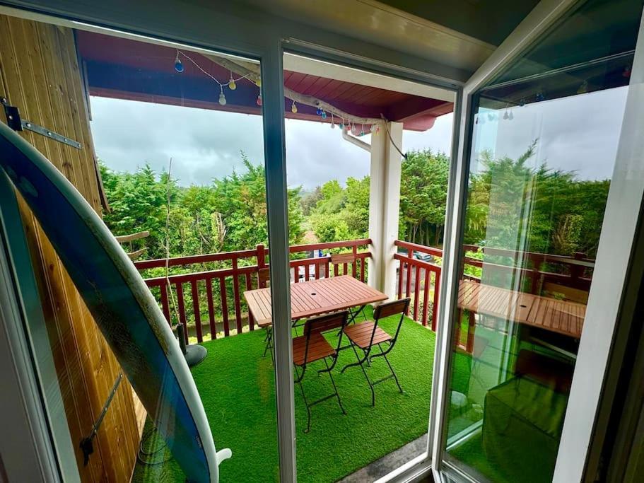 Grand Appartement - Piscine - Plage- Terrasse Сен-Жан-де-Люз Экстерьер фото